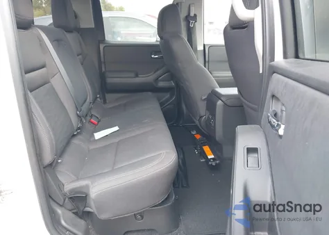 2022 Nissan Frontier Sv 4X4 z USA, uszkodzony, nr VIN 1N6ED1EK1NN662803